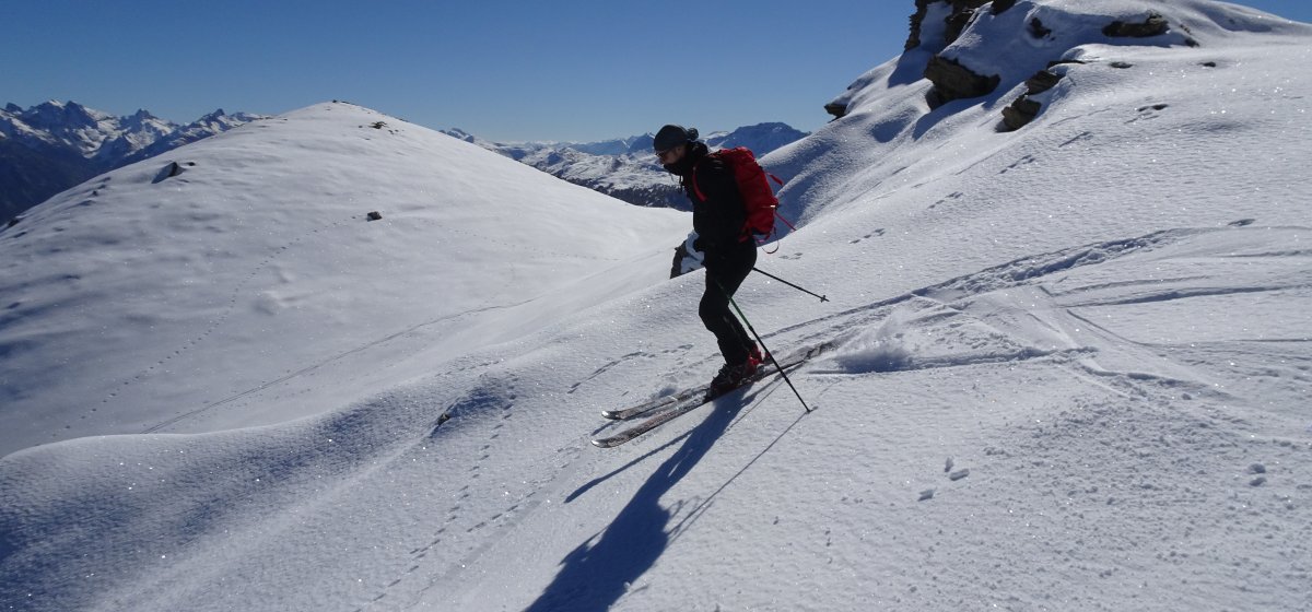 Sommet du Pinfol : octobre 2016. Peu fréquenté mais un must du ski de montagne.